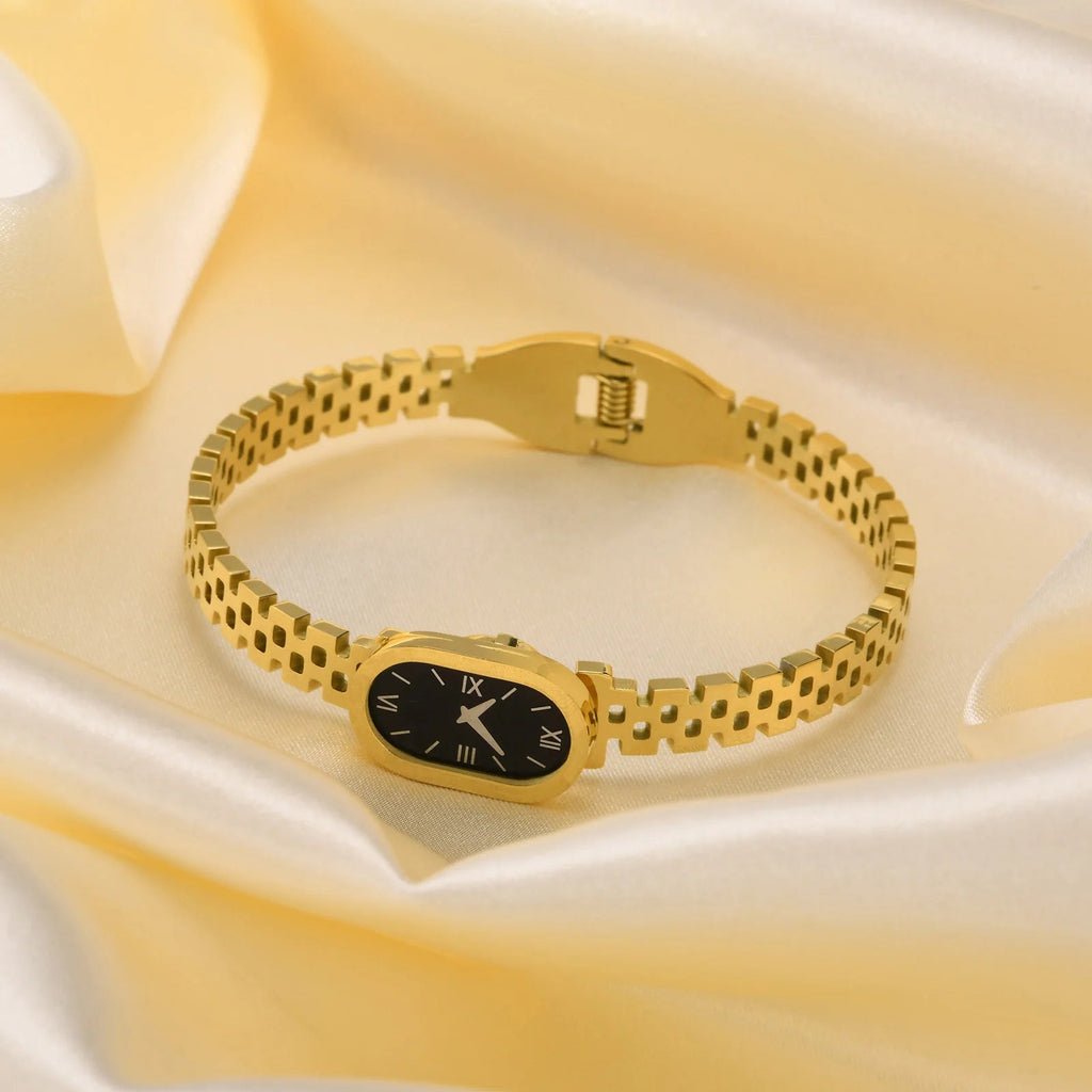 Golden Luxury Women's Watch