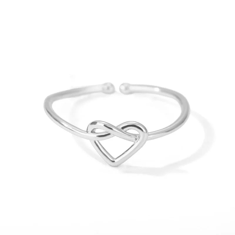 Luxurious Infinity Heart Women's Ring