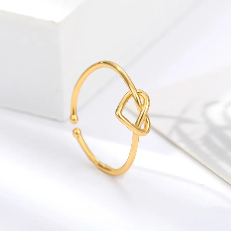 Luxurious Infinity Heart Women's Ring