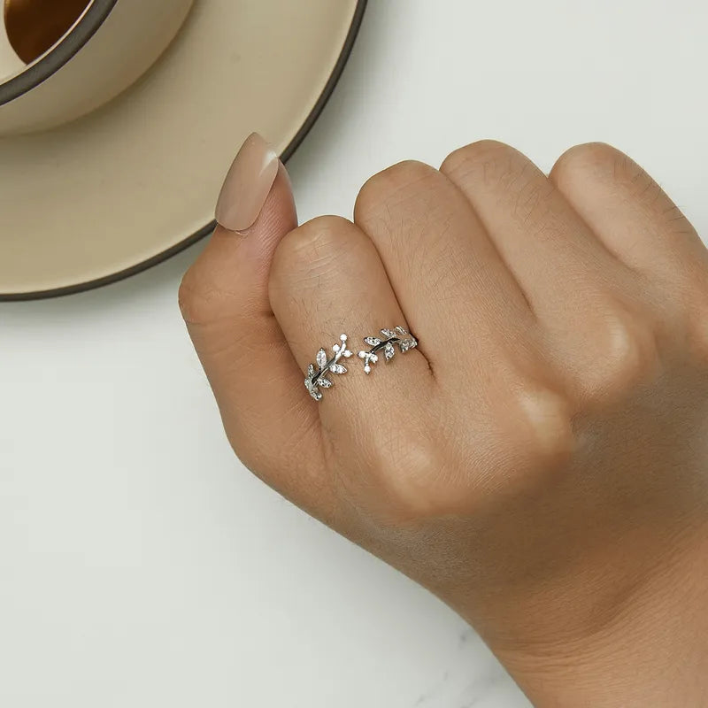 Luxurious Greek Women's Ring with Zirconia