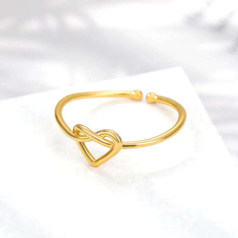 Luxurious Infinity Heart Women's Ring
