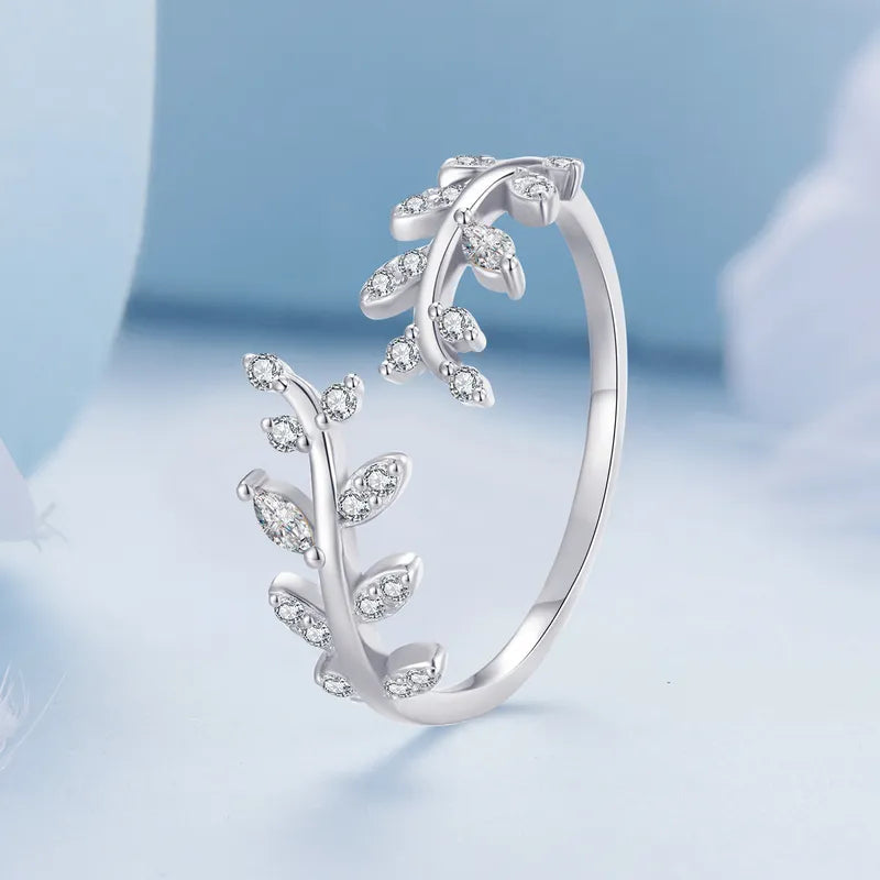 Luxurious Greek Women's Ring with Zirconia