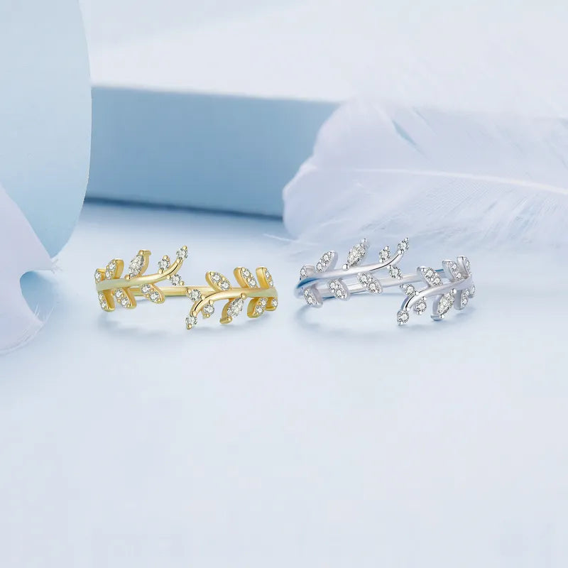 Luxurious Greek Women's Ring with Zirconia